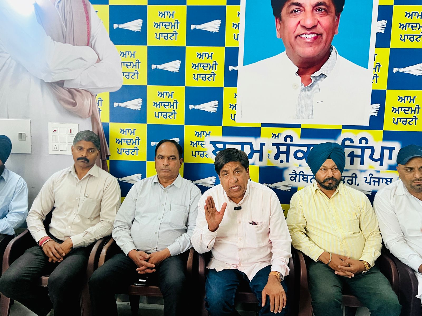 Aam Aadmi Party government has done a historic work by bringing reservation in the appointment of government lawyers - Brahm Shankar Jimpa.